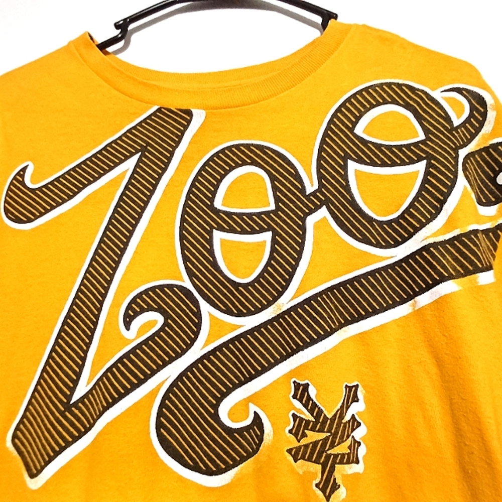 ZOO YORK Large Men's Yellow & Black Y2K Graphic Skate Shirt in Great Shape!